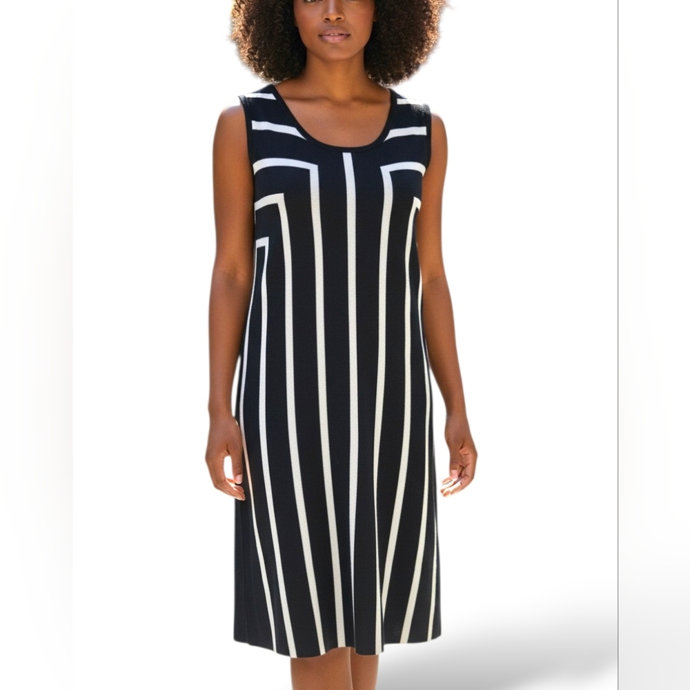 Adrienne Vittadini Knit Shift Dress